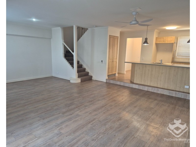 17/226 Cheltenham Drive, Robina QLD 4226