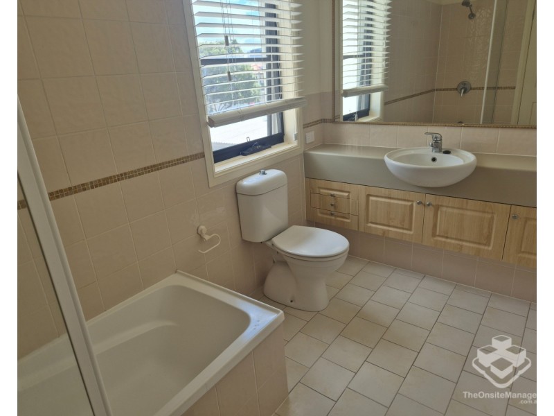 17/226 Cheltenham Drive, Robina QLD 4226