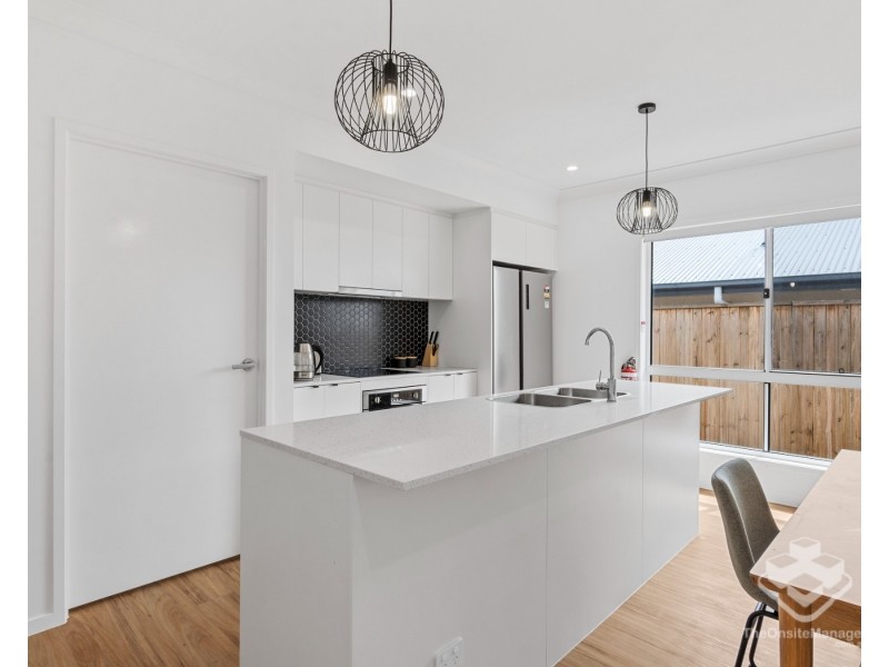 57 Redcomb Drive, Park Ridge QLD 4125