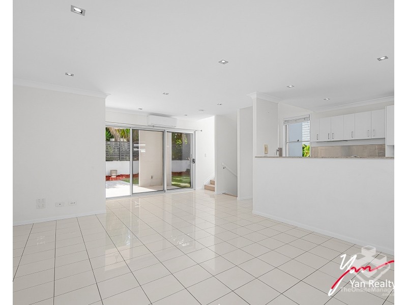 ID:21195679/12 Gregory Street, Taringa QLD 4068