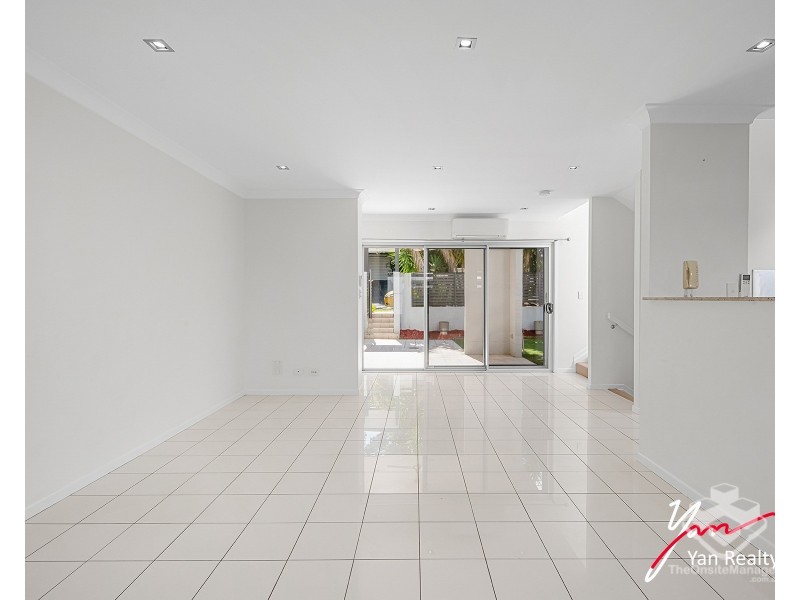 ID:21195679/12 Gregory Street, Taringa QLD 4068