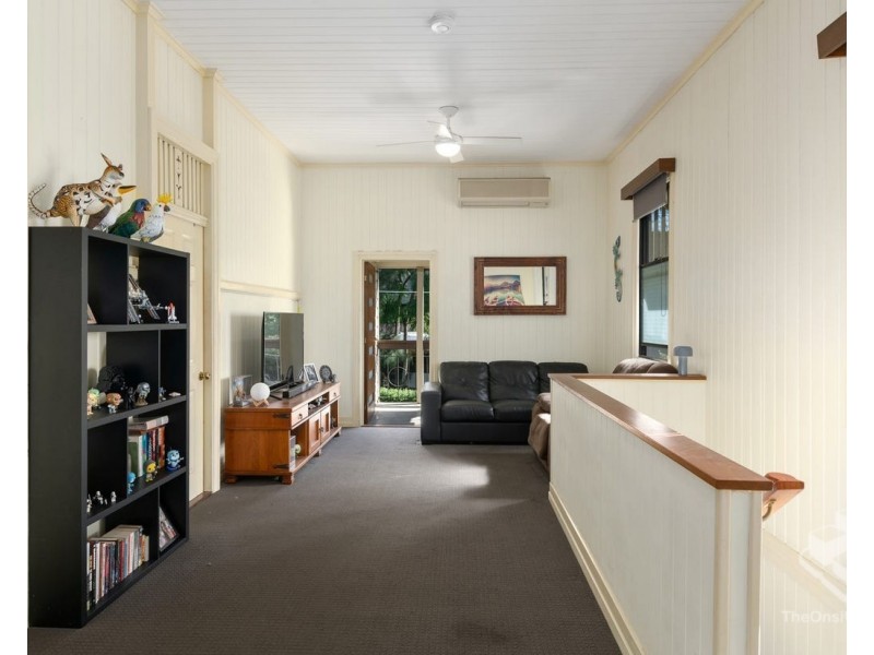 52 Marquis Street, Greenslopes QLD 4120