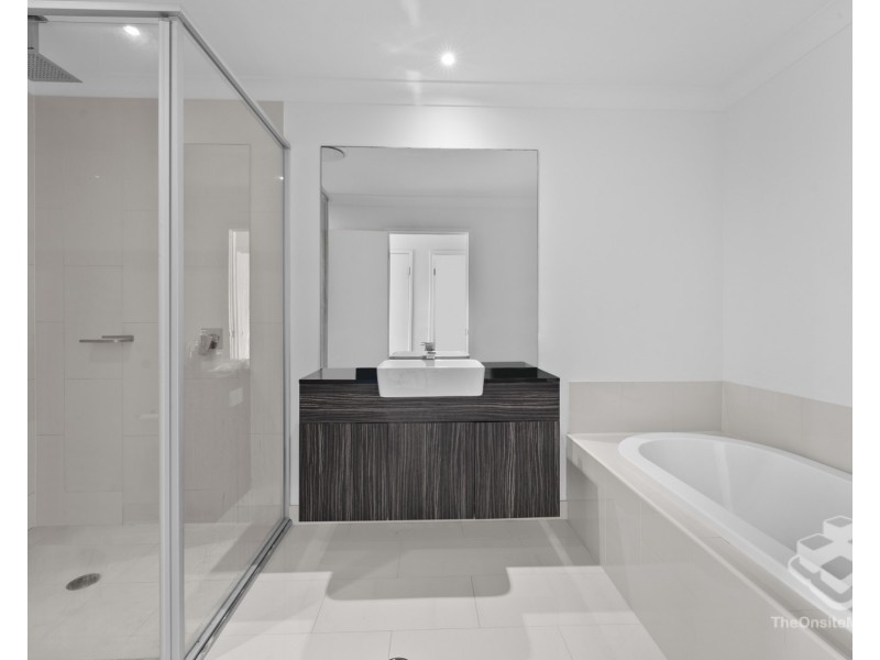 67/1 Norris Street, Pacific Pines QLD 4211
