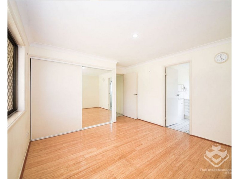 9 Chancery St, Eight Mile Plains QLD 4113