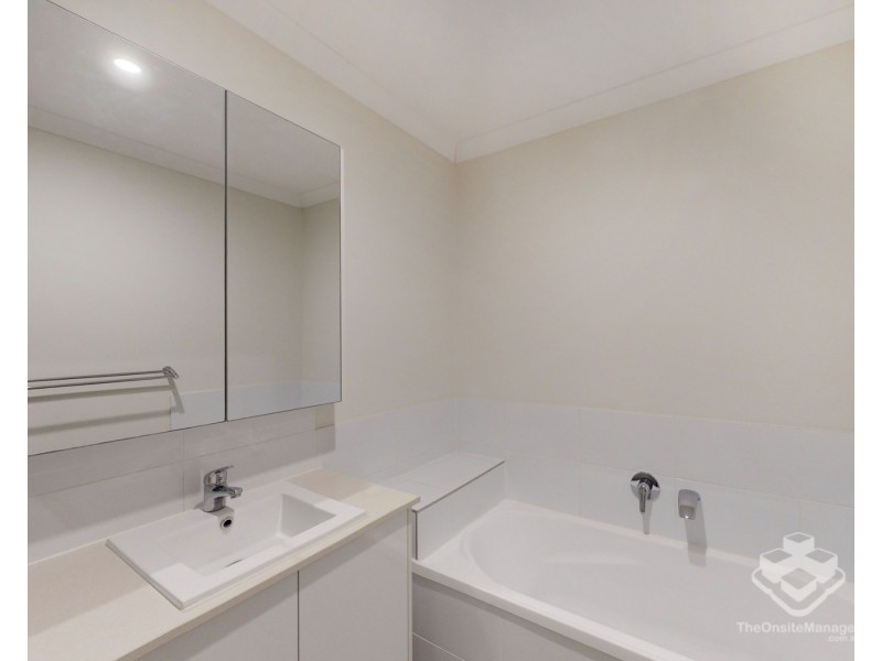 ID:21195980/8 Carnarvon Avenue, Springfield Lakes QLD 4300
