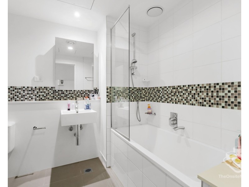 225/100 Plenty Road, Preston VIC 3072
