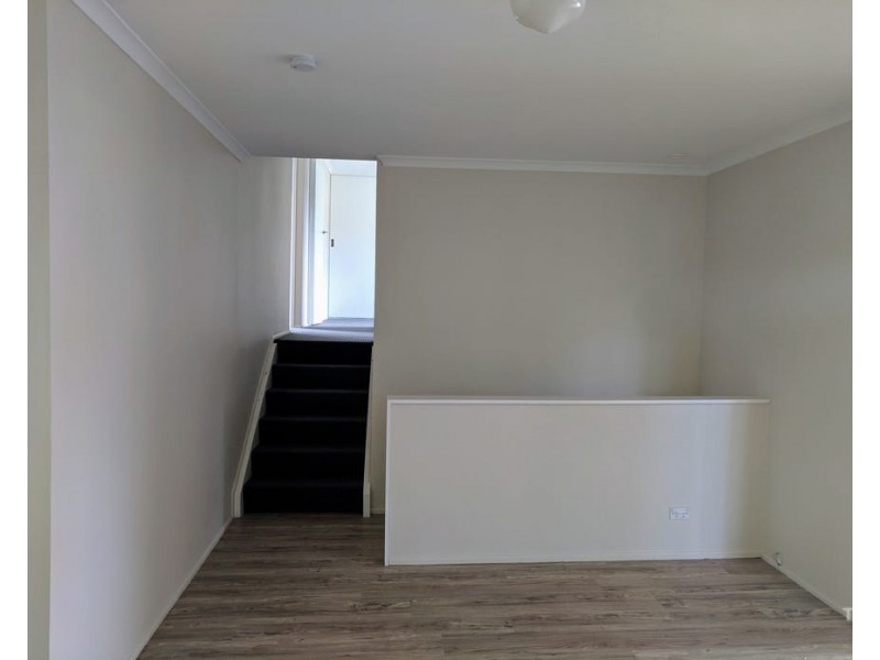 11 Carrosa Street, Marsden QLD 4132