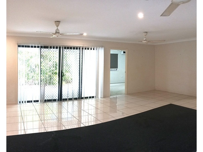 32 Park Lane, Kirwan QLD 4817