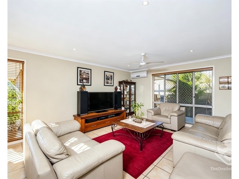 43 Allied Drive, Arundel QLD 4214