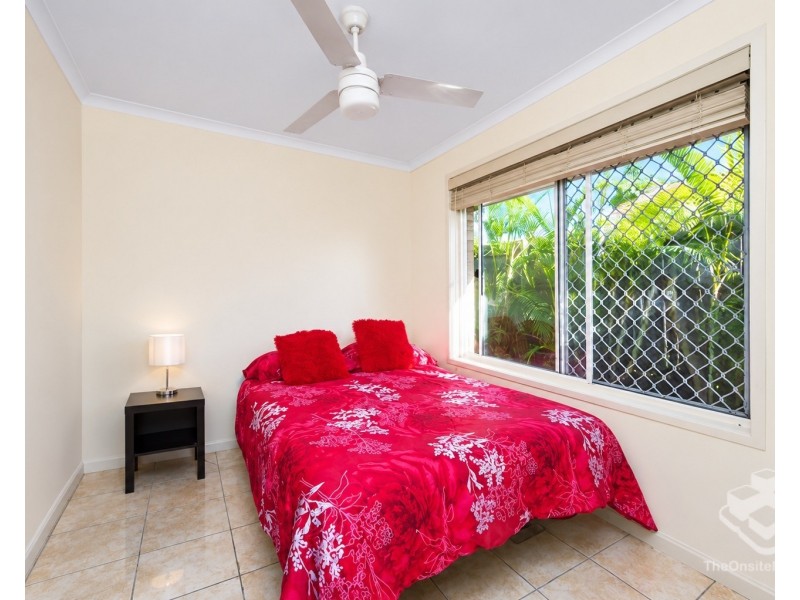 43 Allied Drive, Arundel QLD 4214