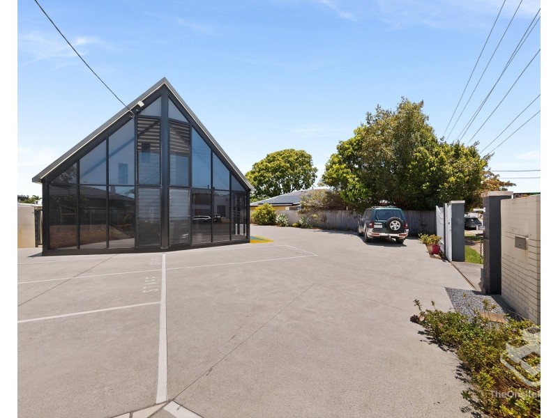 92 Ashmore Road, Bundall QLD 4217