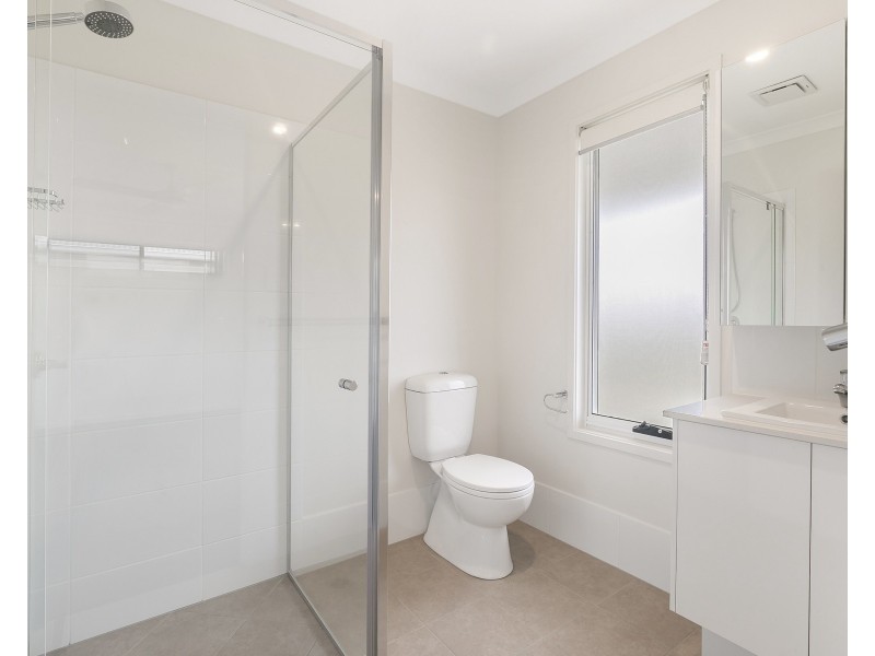 122/370 Gainsborough Drive, Pimpama QLD 4209