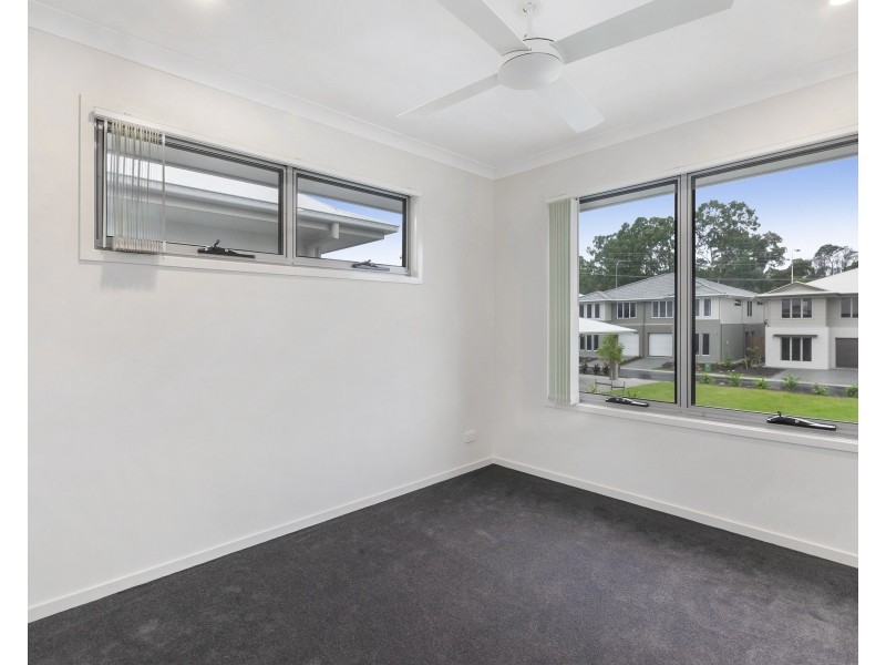 122/370 Gainsborough Drive, Pimpama QLD 4209