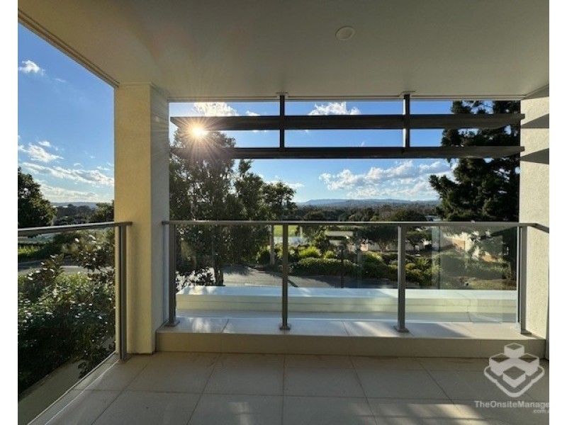 23/3400 Panorama Drive, Carrara QLD 4211