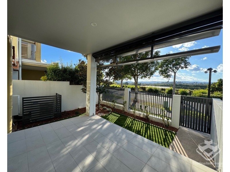 23/3400 Panorama Drive, Carrara QLD 4211