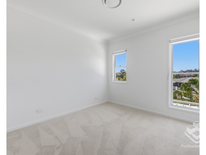 34/24 Bonogin Road, Mudgeeraba QLD 4213