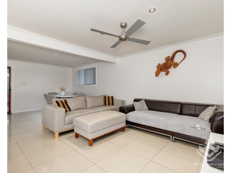 3 Bathurst Court, Helensvale QLD 4212