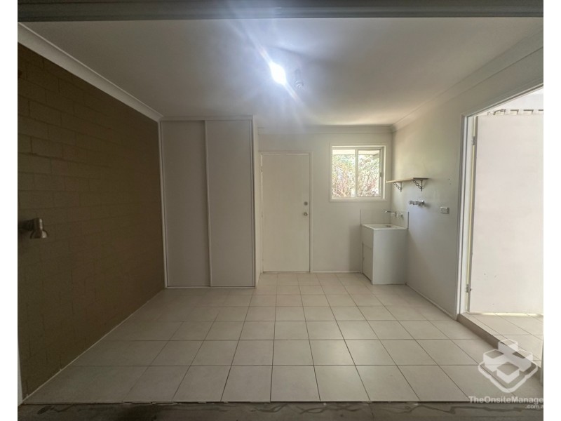 128/97 Edmund Rice Drive, Southport QLD 4215