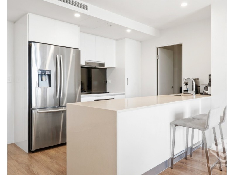 1009/139 Scarborough Street, Southport QLD 4215