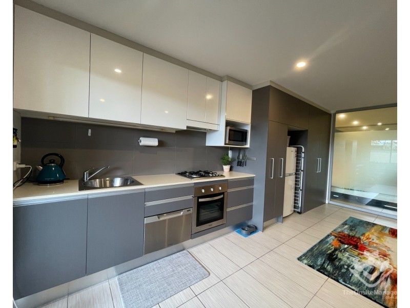 U4/123 Barrack Road, Cannon Hill QLD 4170
