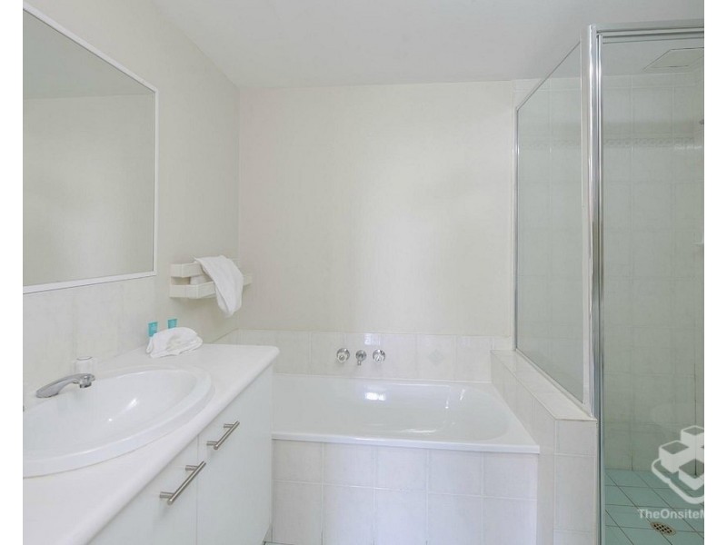 ID:21196450/35 Palm Avenue, Surfers Paradise QLD 4217