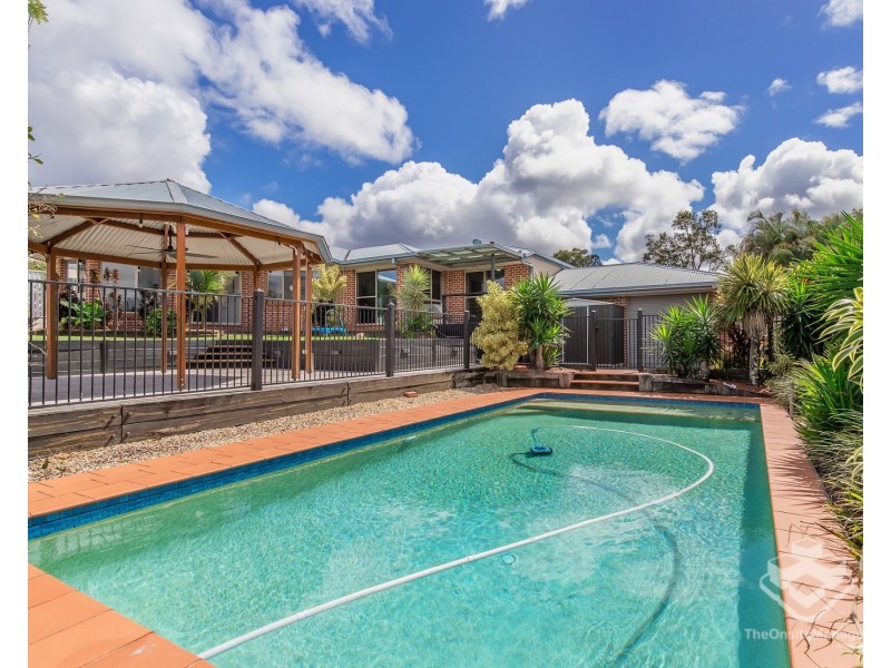18 Mataranka Drive, Worongary QLD 4213
