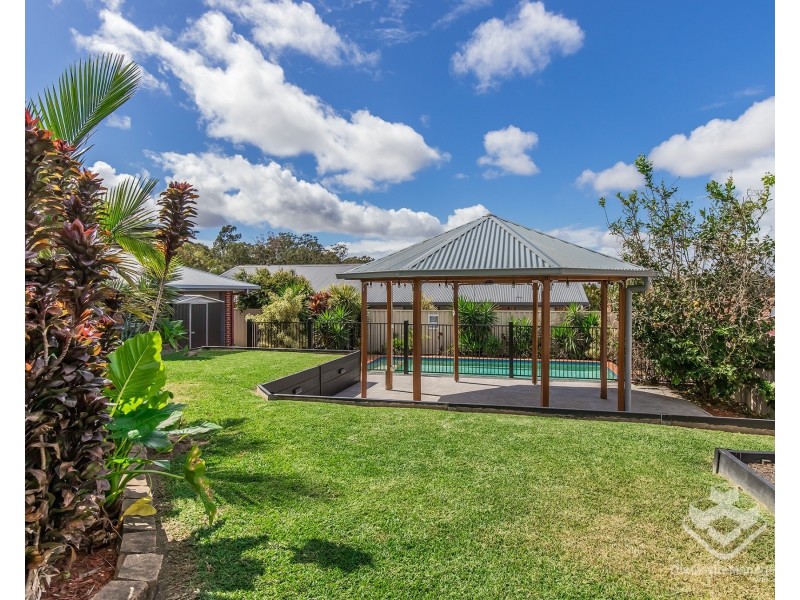 18 Mataranka Drive, Worongary QLD 4213