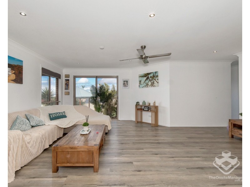 18 Mataranka Drive, Worongary QLD 4213