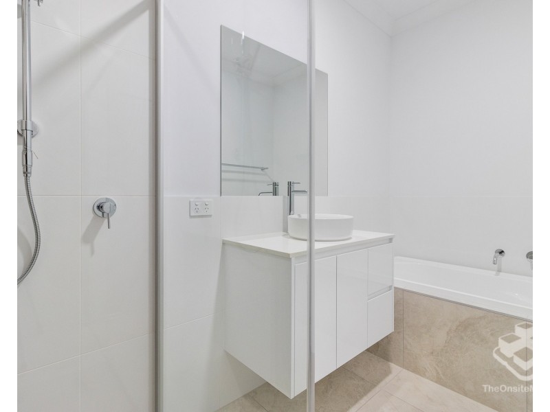50 legacy Drive, Flinders View QLD 4305