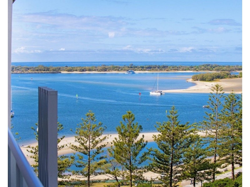 ID:21196485/378 Marine Parade, Labrador QLD 4215