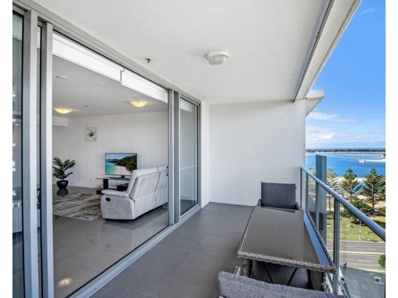 ID:21196485/378 Marine Parade, Labrador QLD 4215