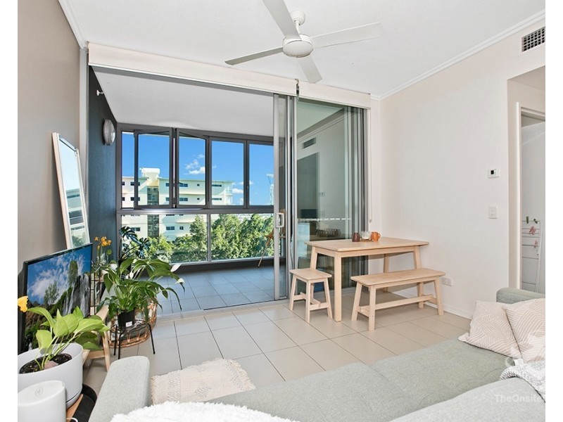 ID:21196625/2 Harbour Road, Hamilton QLD 4007