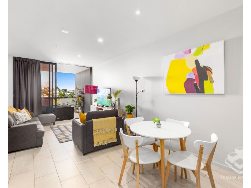 1 Bedroom/27 Commercial Road, Newstead QLD 4006