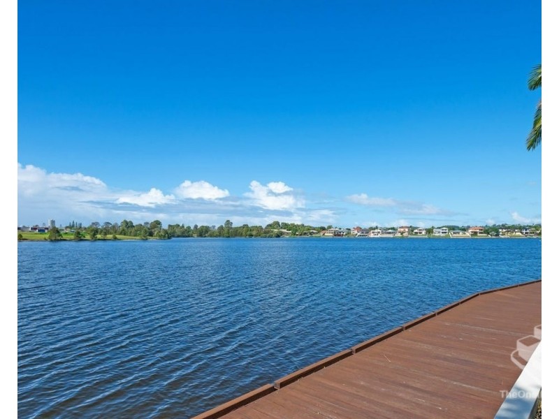 197/251 Varsity Parade, Varsity Lakes QLD 4227