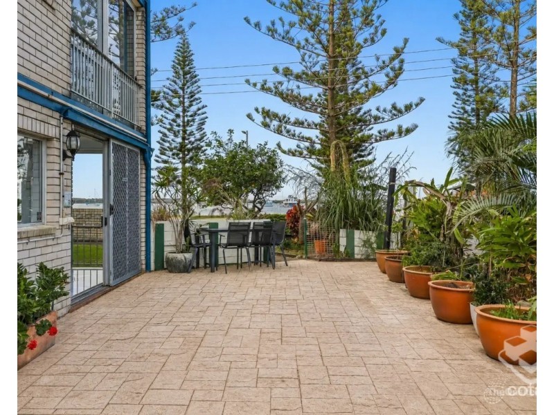 1/516 Marine Parade, Biggera Waters QLD 4216