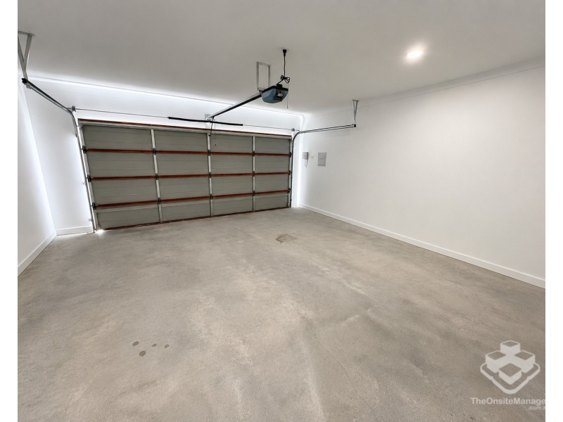 ID:21196740/2 Lyra Avenue, Hope Island QLD 4212