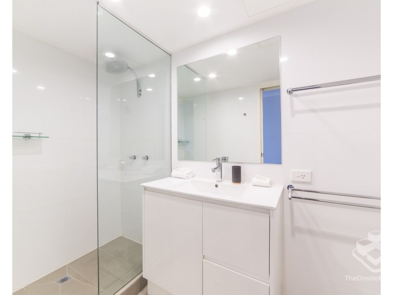 ID:21196840/10 Marine Parade, Southport QLD 4215