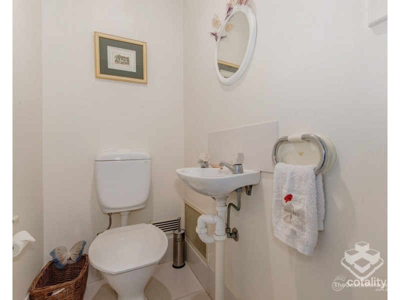 ID:21196905/7-9 Santa Cruz Boulevard, Clear Island Waters QLD 4226