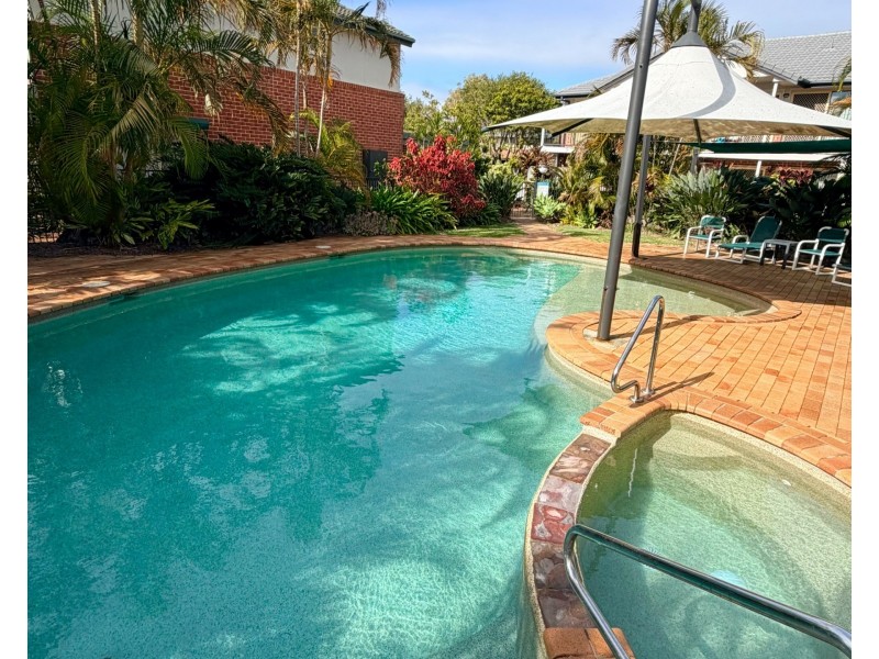 ID:21196905/7-9 Santa Cruz Boulevard, Clear Island Waters QLD 4226