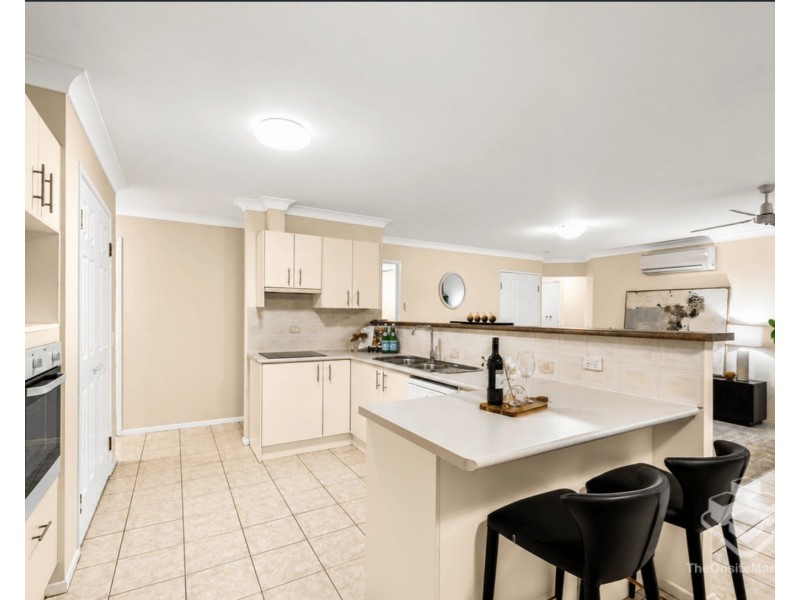 33 Shelduck Place, Calamvale QLD 4116