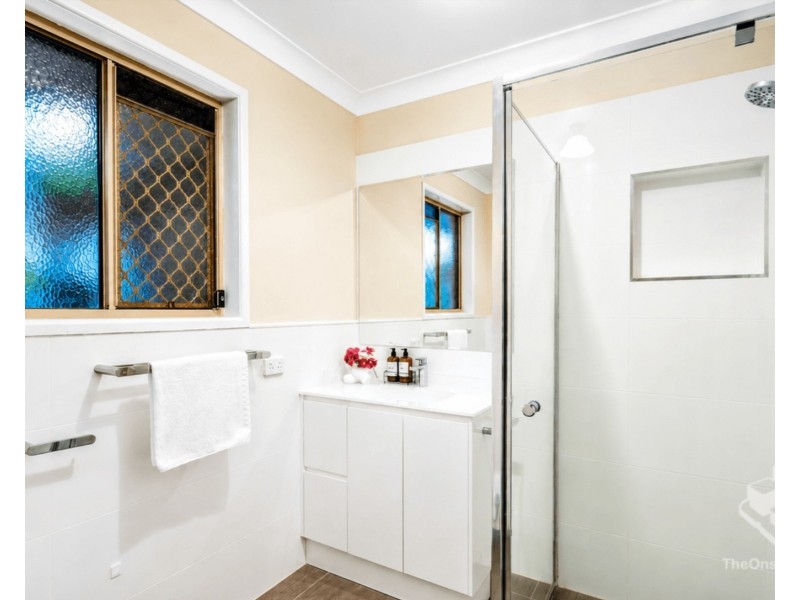 33 Shelduck Place, Calamvale QLD 4116