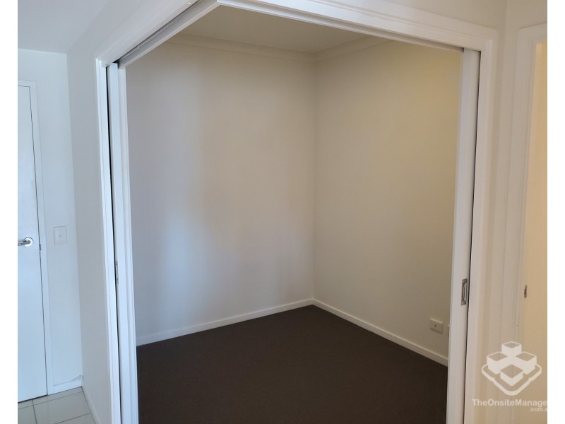203/30-32 Paradise Island, Surfers Paradise QLD 4217