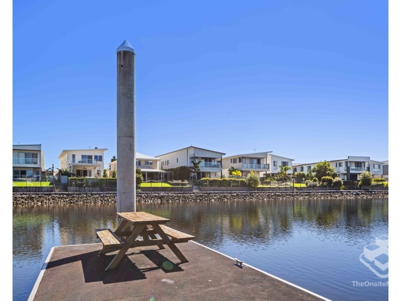 80 North Quay Circuit, Hope Island QLD 4212