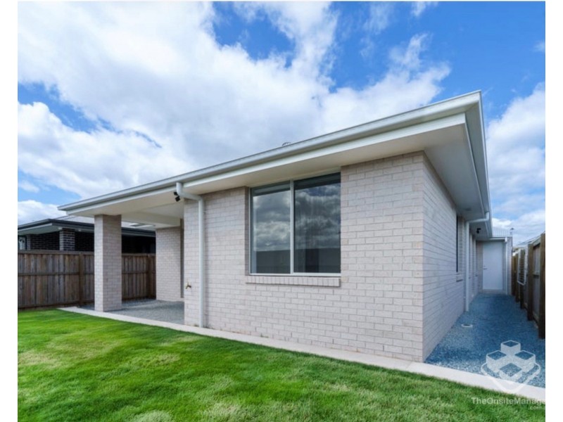 11 Watertower St, Park Ridge QLD 4125