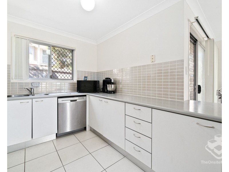 12/2 Rory Court, Calamvale QLD 4116