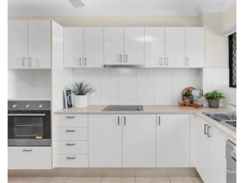 ID:21197240/240 Buchan Street, Westcourt QLD 4870