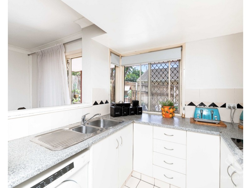 ID:21197290/62-66 Brown Street, Labrador QLD 4215