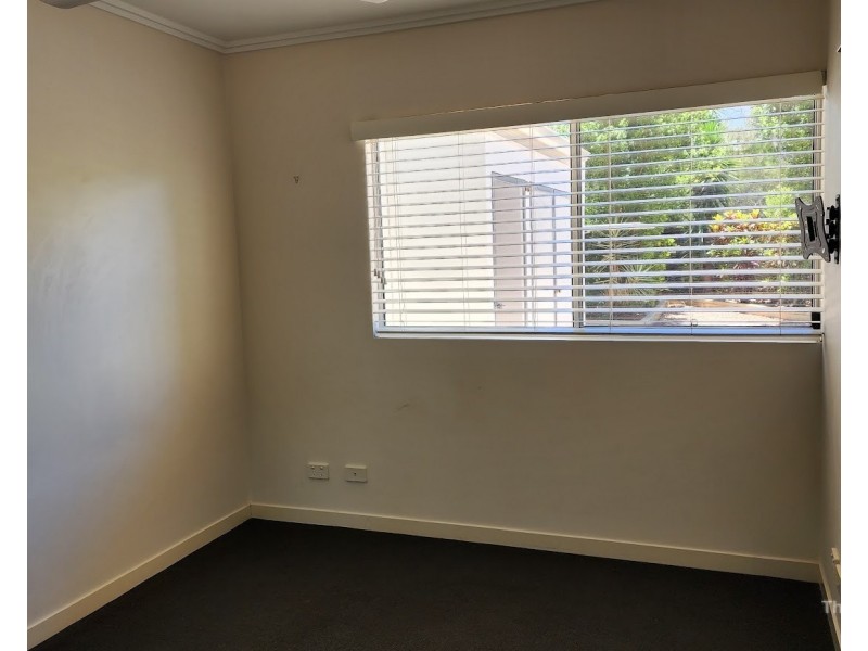 ID:21197300/230 Pulgul Street, Urangan QLD 4655