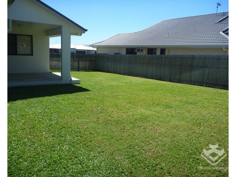 16 Parklands Drive, Mount Louisa QLD 4814