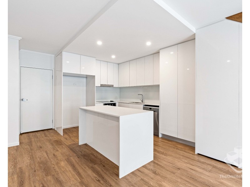 50/1 Vue Boulevard, Robina QLD 4226